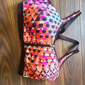 Victoria Secret Sports Bra